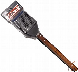 מברשת ניקוי לגריל ידית עץ קולמן Coleman מברשת ניקוי לגריל ידית עץ קולמן Coleman
